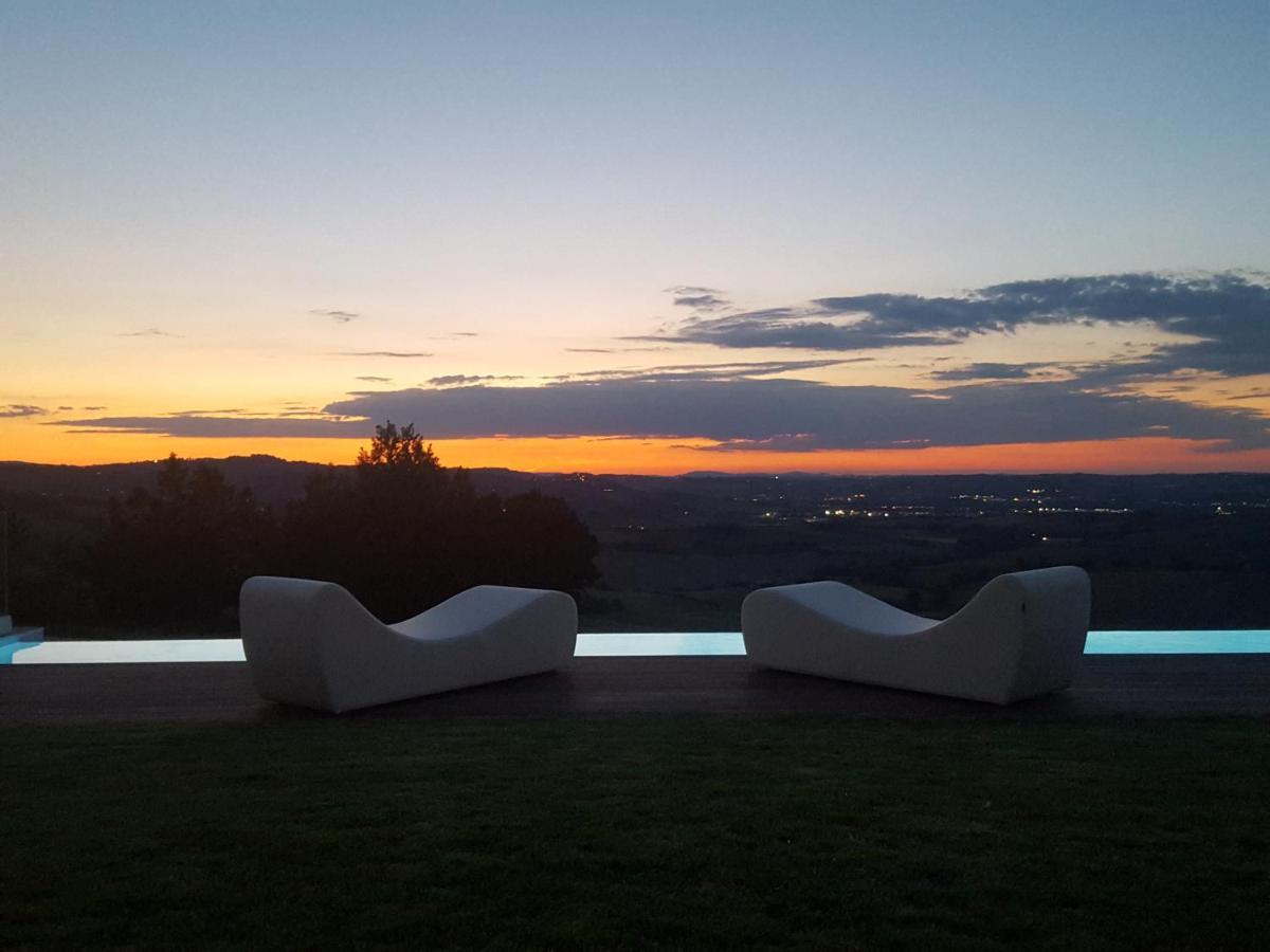 Sunset Suite Spa Staffolo Екстериор снимка